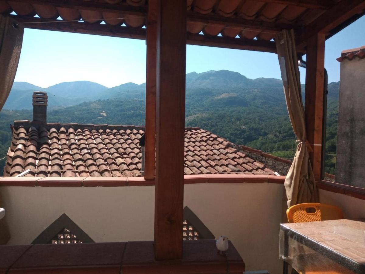 Casa- Vacanza Giro' Aieta Esterno foto