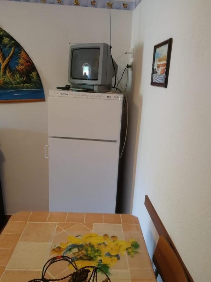 Casa- Vacanza Giro' Aieta Esterno foto